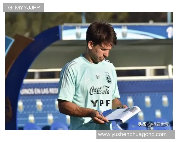 阿根廷球星谈中国足球发展潜力与挑战 鼓励本土球员提升技术水平